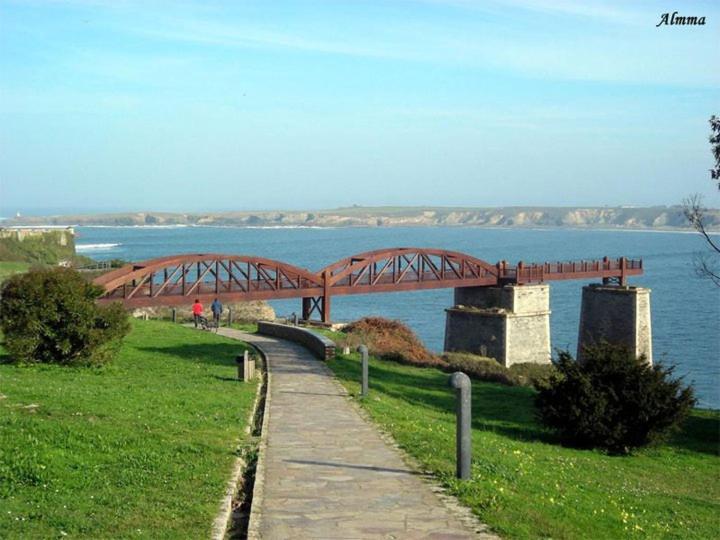 Appartamento Apartamento Docobo Ribadeo Esterno foto